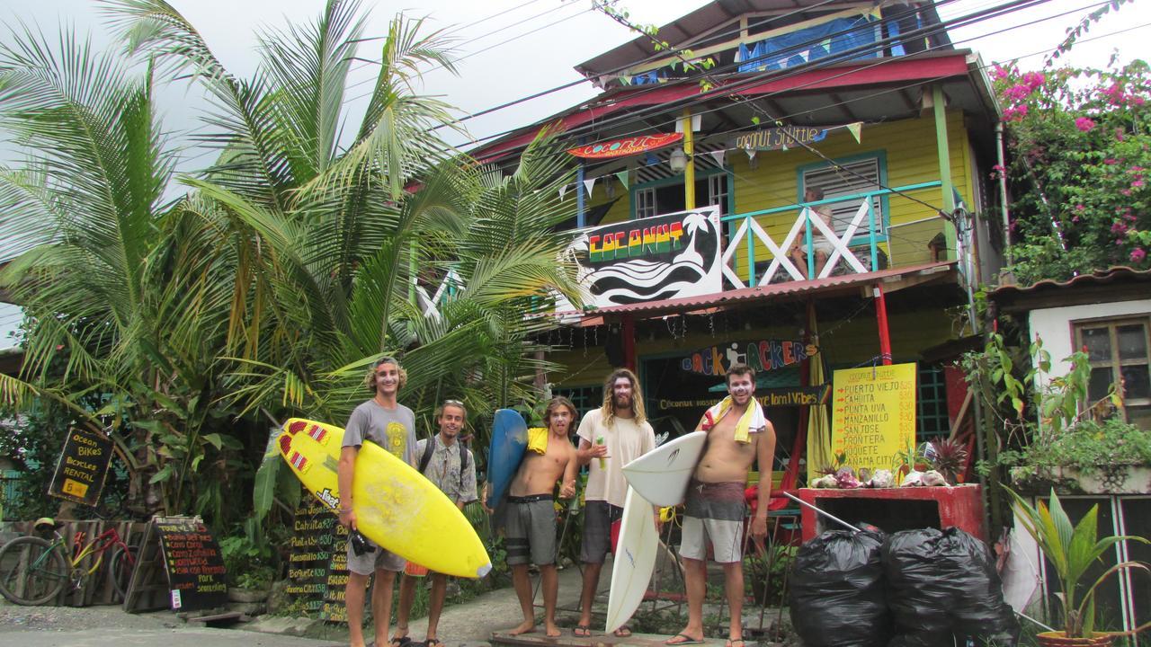 Coconut Hostel Bocas Town Exteriör bild